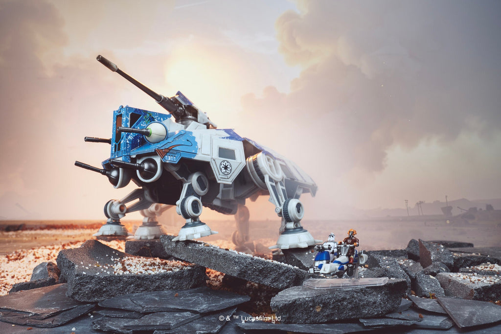 STAR WARS™ Micro Galaxy Squadron AT-TE (104th Battalion)
