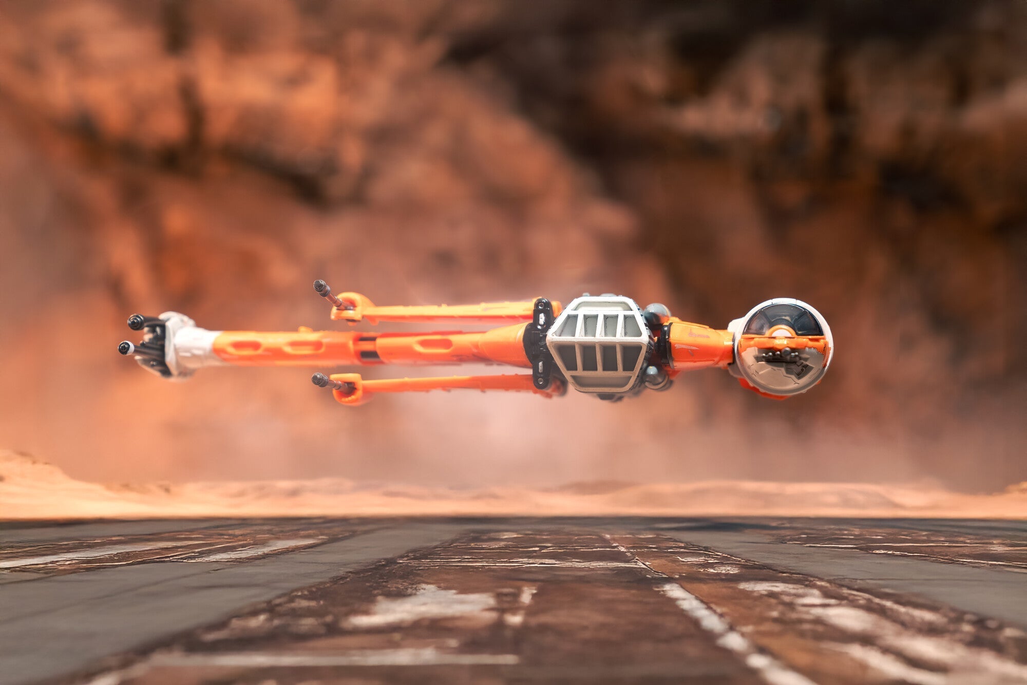STAR WARS™ Micro Galaxy Squadron Hera Syndulla’s B-wing