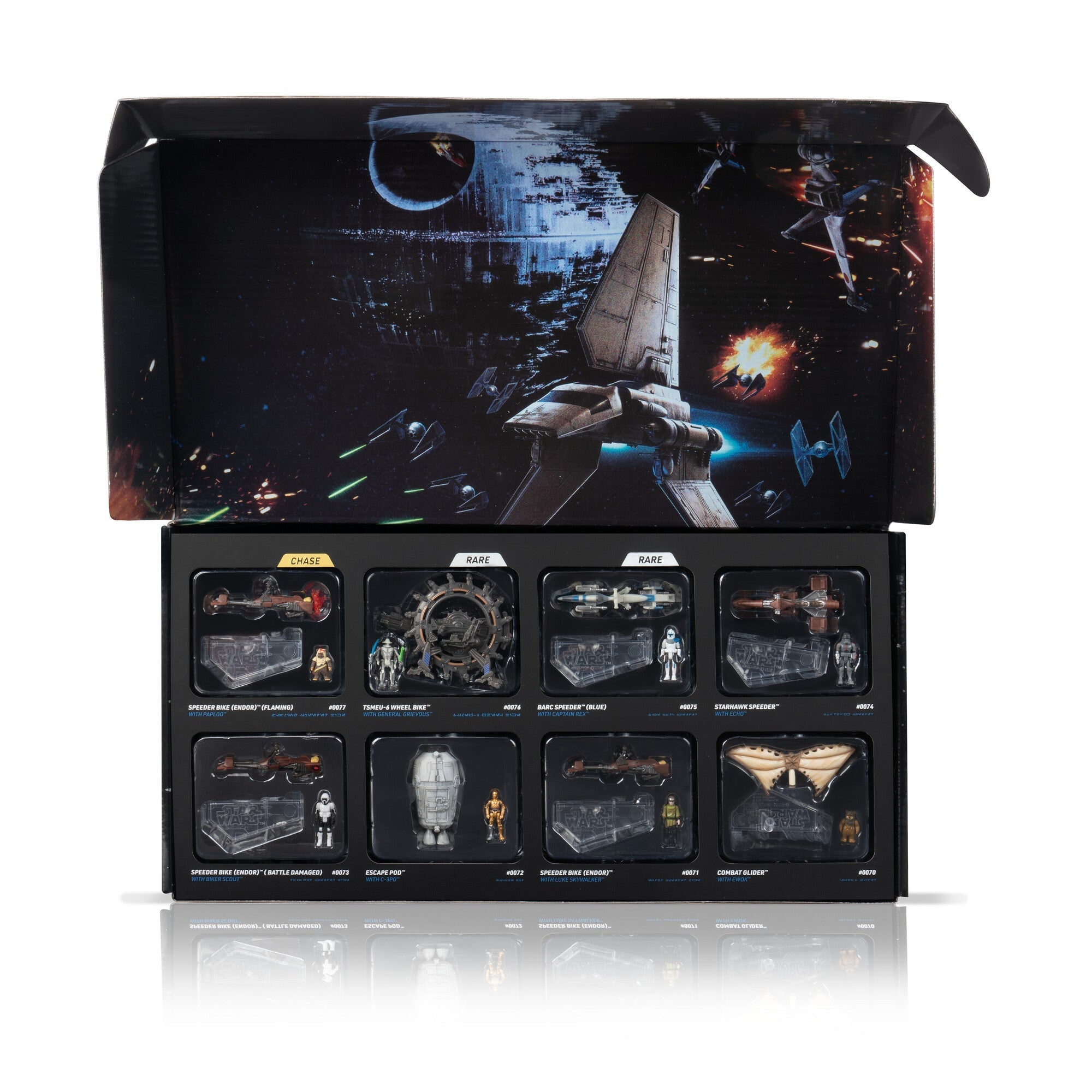 Scout Class Series 4 Box Set includes limited edition chase and rare